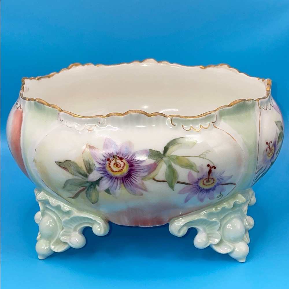Elite Works Limoges Porcelain Centerpiece Bowl